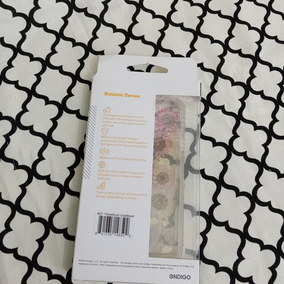 Cell Phone Case - Picture 3 of 5